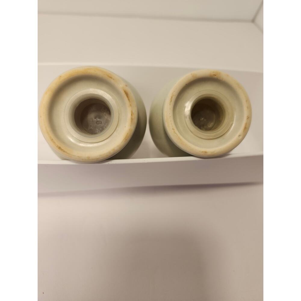 Pfaltzgraff Christmas Heirloom Stoneware Salt and Pepper Shaker Set Vintage - Picture 5 of 9